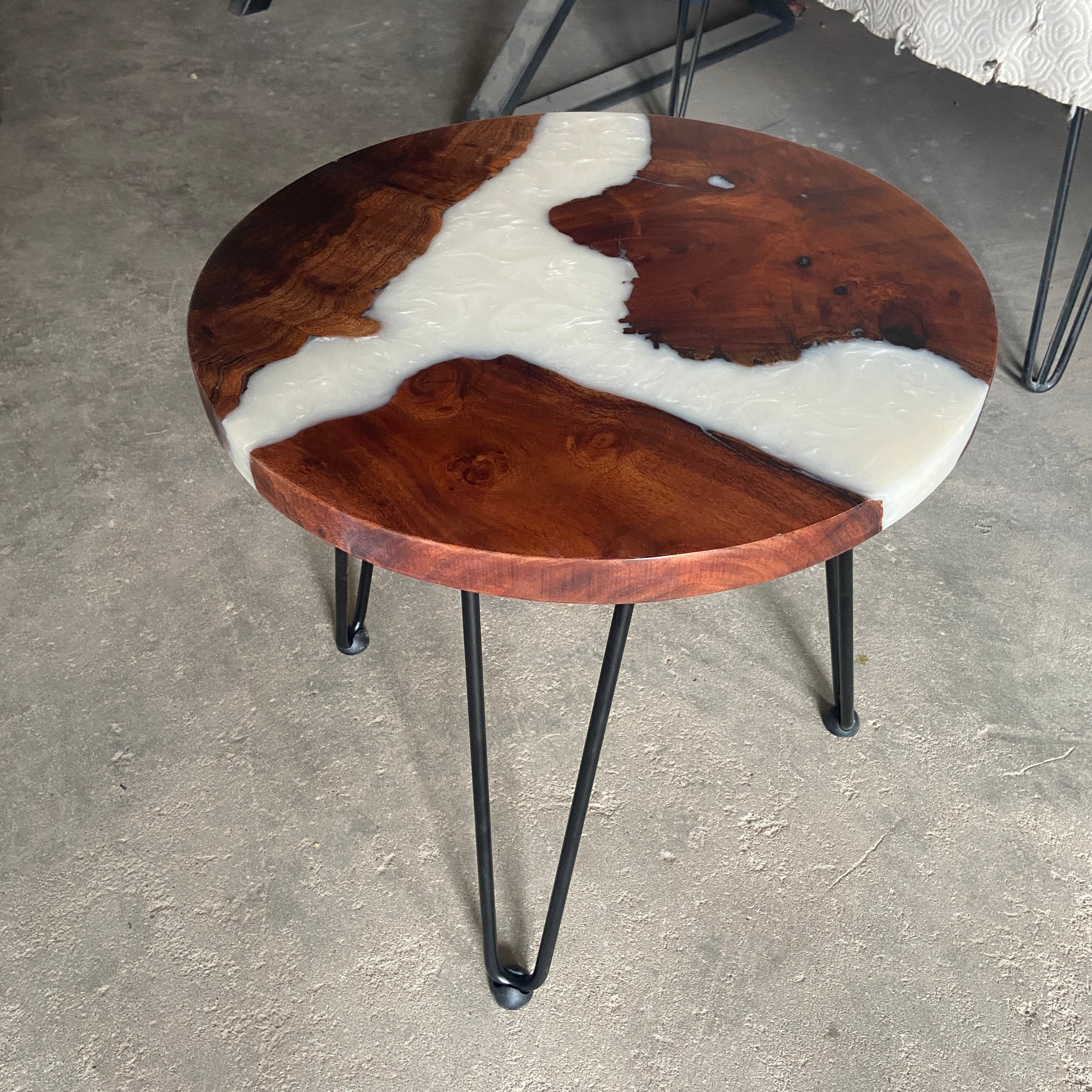 White and Wooden Epoxy Resin Coffee Table For Home Decor-0